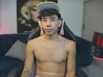 Chaturbate Adult Video Chat of andrew_twink18