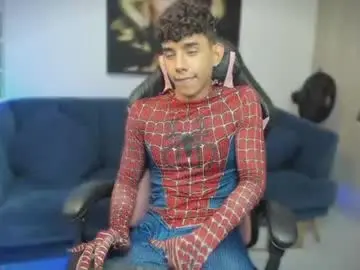Chaturbate Live Porn of andrew_twink18