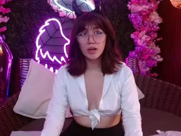 Chaturbate Free Porn Cam of ariah_star