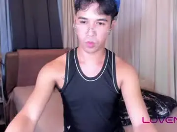 Chaturbate Live Sex Cam of asiancum_peter