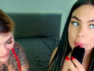 Chaturbate Live Sex Cam of crazy__berry