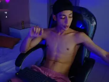 Chaturbate Watch Live Sex Cams of liam_mercurio