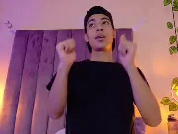 Chaturbate Nude Webcam of liam_mercurio