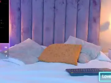 Chaturbate Live Sex Cam of liam_mercurio