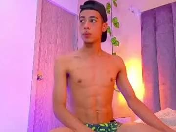 Chaturbate Watch Live Sex Cams of liam_mercurio
