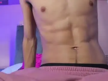 Chaturbate Live Sex Cam of liam_mercurio