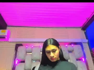 Chaturbate Nude Webcam of mahiara_hot