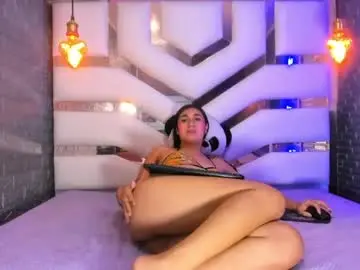Chaturbate Nude Webcam of mahiara_hot