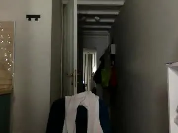 Chaturbate Live Sex Cam of reilbelll