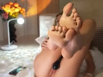 Chaturbate Watch Live Sex Cams of shinyways