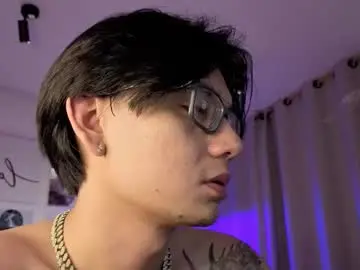 Chaturbate Sex Cam of davoxer