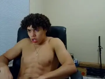 Chaturbate Live Sex of itstarzan