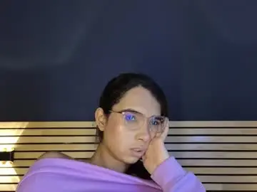 Chaturbate Nude Webcam of sarasaenz_99