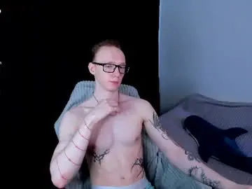 Chaturbate Live Sex Cam of alex_silent