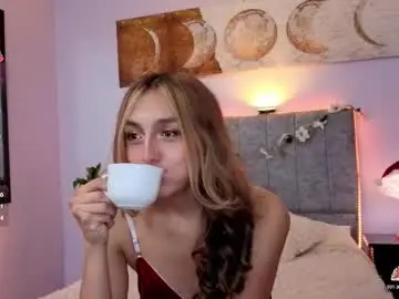 Chaturbate Best live sex cam show of antonellastar24_