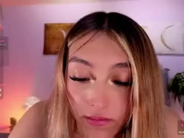 Chaturbate Nude Webcam of antonellastar24_