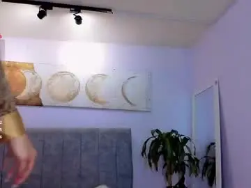Chaturbate Watch Live Sex Cams of antonellastar24_
