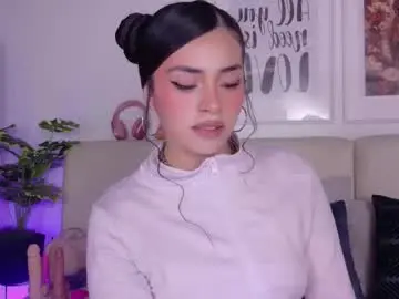 Chaturbate Best live sex cam show of saritabratz