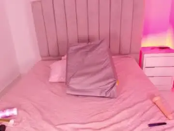 Chaturbate Live Sex of gia_roux_