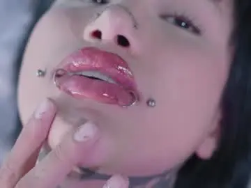 Chaturbate Live Porn of goth_dolll