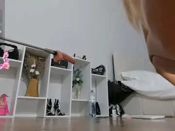 Chaturbate Nude Webcam of hi_miki