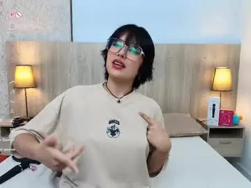 Chaturbate Best live sex cam show of iris_gomez