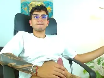 Chaturbate Live Sex of maax_18