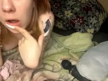 Chaturbate Watch Live Sex Cams of shantaeburleson