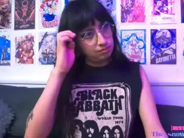 Chaturbate Nude Webcam of snowblack_