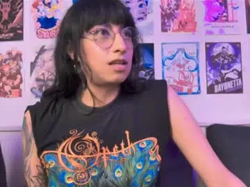 Chaturbate Best live sex cam show of snowblack_