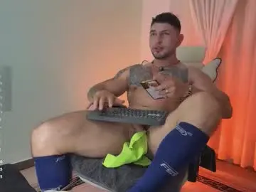 Chaturbate Live Sex of angeloferro1