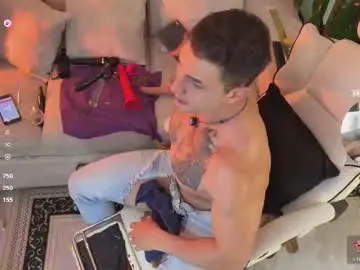 Chaturbate Best Webcam of angeloferro1