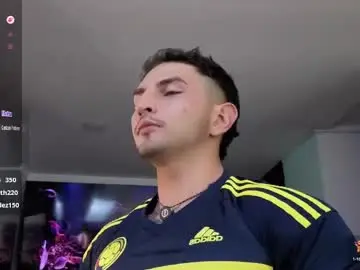 Chaturbate Sex Chat of angeloferro1