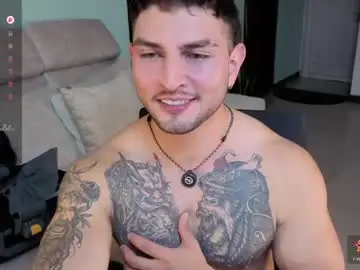 Chaturbate Adult Video Chat of angeloferro1