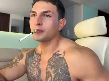 Chaturbate Sex Chat of angeloferro1