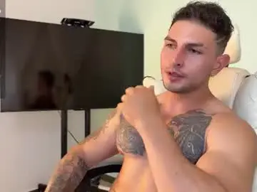 Chaturbate Free Porn Cam of angeloferro1