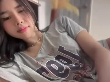 Chaturbate Nude Webcam of cute_ciara