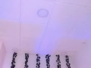 Chaturbate Watch Live Sex Cams of elisevalmont