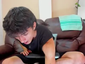 Chaturbate Best live sex cam show of lean_portman