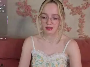 Chaturbate Live Porn of rockett_bunny