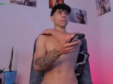 Chaturbate Live Sex of alex_zt