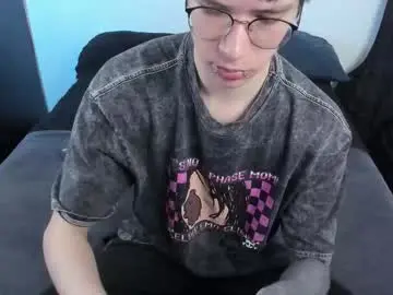 Chaturbate Sex Cam of andy_bankai