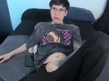 Chaturbate Live Sex Cam of andy_bankai