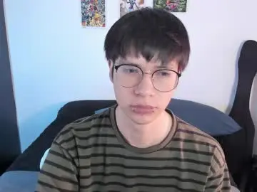 Chaturbate Live Sex Cam of andy_bankai