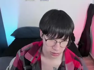 Chaturbate Live Sex Cam of andy_bankai