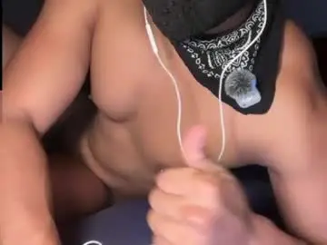 Chaturbate Live Porn of ayballss