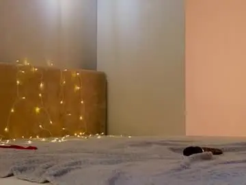 Chaturbate Adult Webcams of crystaldiva01