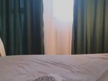 Chaturbate Sex Cam of crystaldiva01