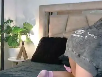 Chaturbate Watch Live Sex Cams of evie_demn