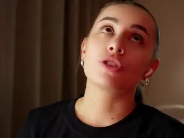 Chaturbate Free Live Porn of juliacontrol